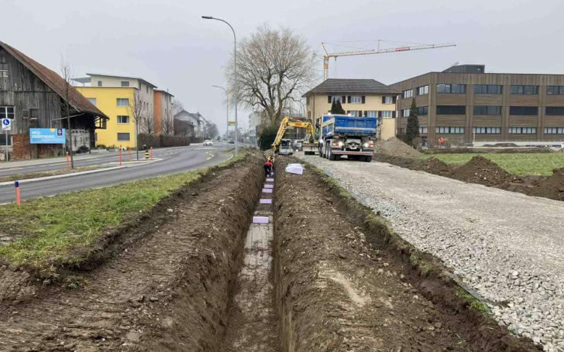 23_07 Leitungsgraben entlang Kantonsstrasse